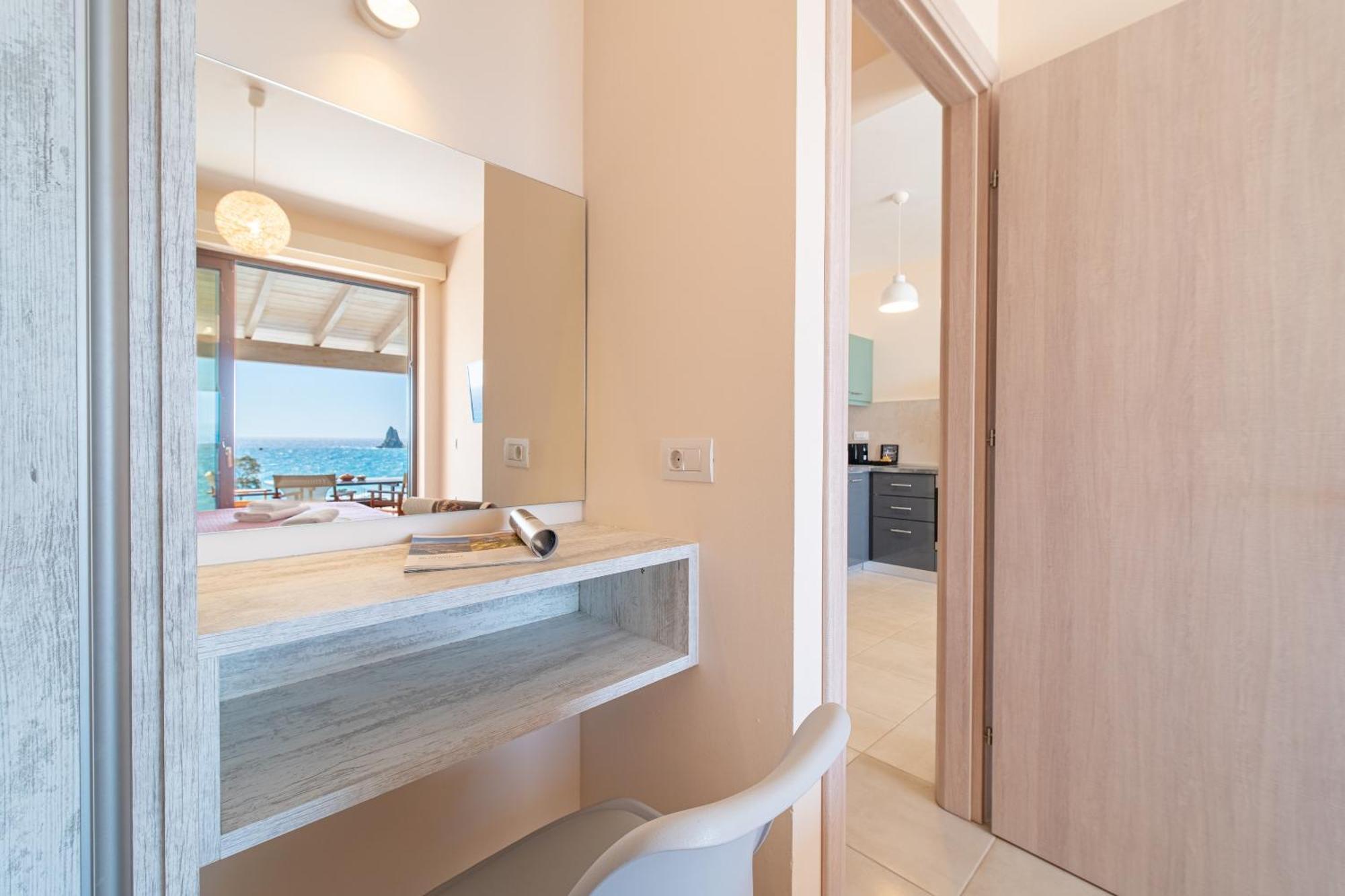 Lido Paradise Apartments Corfu 아기오스고르디오스 외부 사진