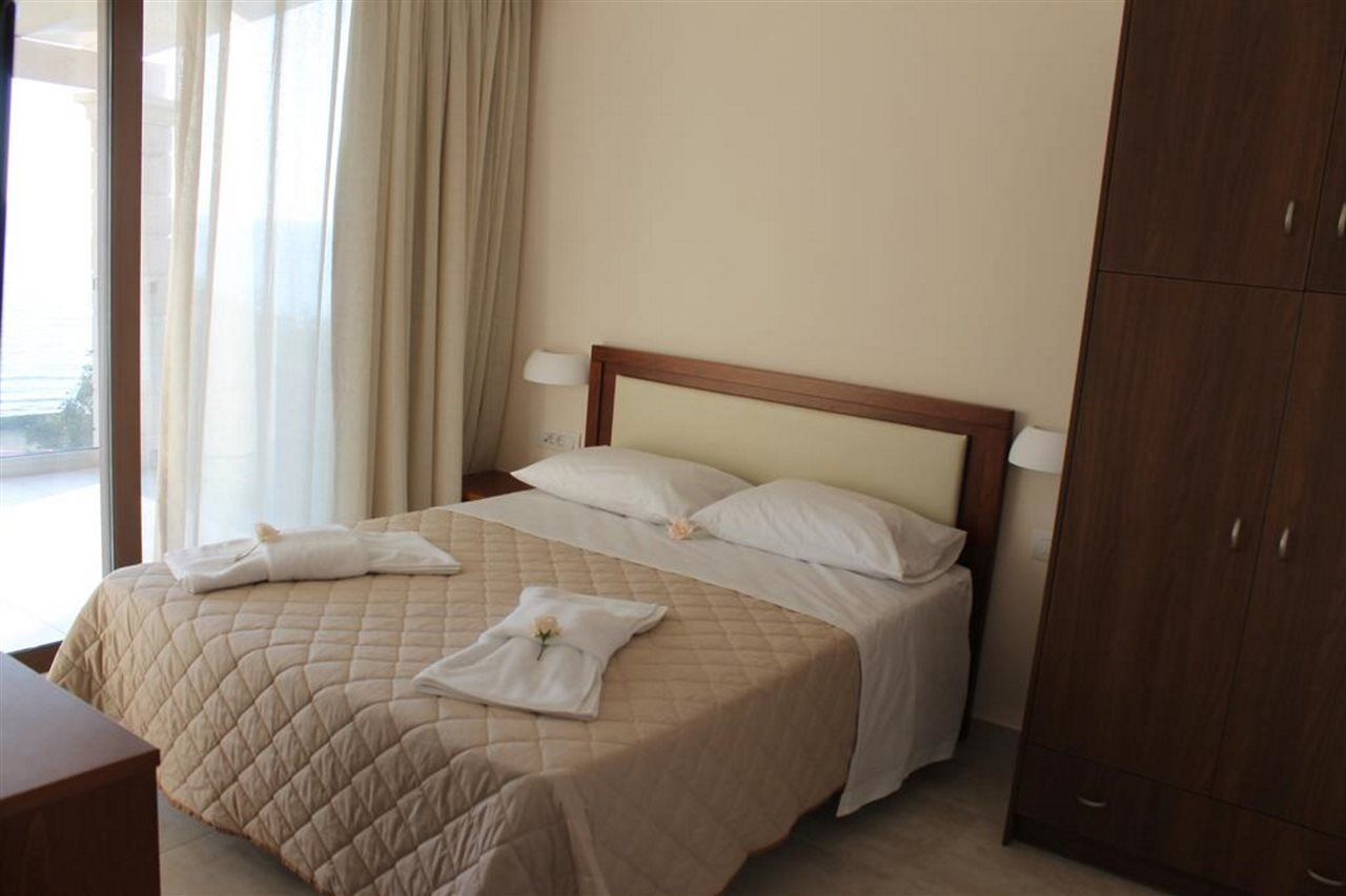 Lido Paradise Apartments Corfu 아기오스고르디오스 외부 사진